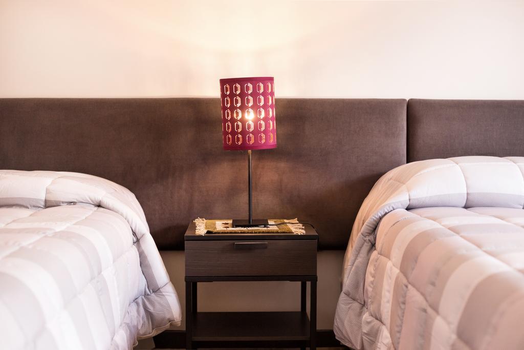 Ferienwohnung A Pochi Passi Venaria Reale Zimmer foto
